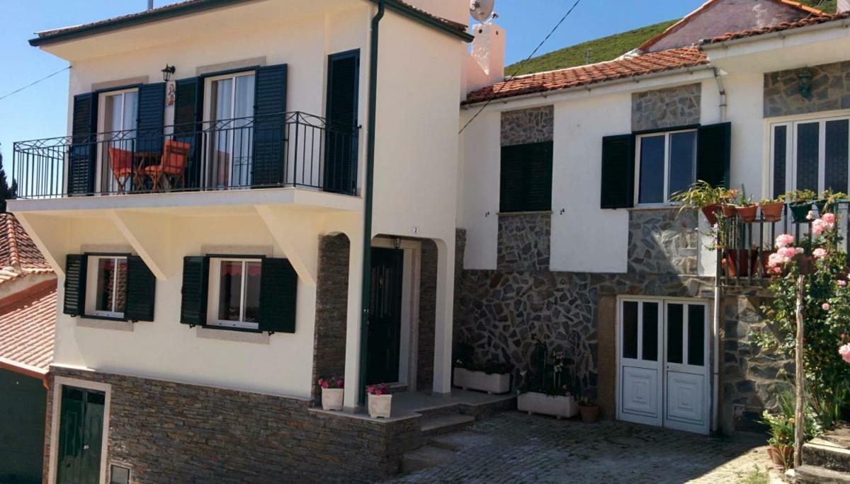 Casa D. Antonia Villa Gouvães Екстериор снимка