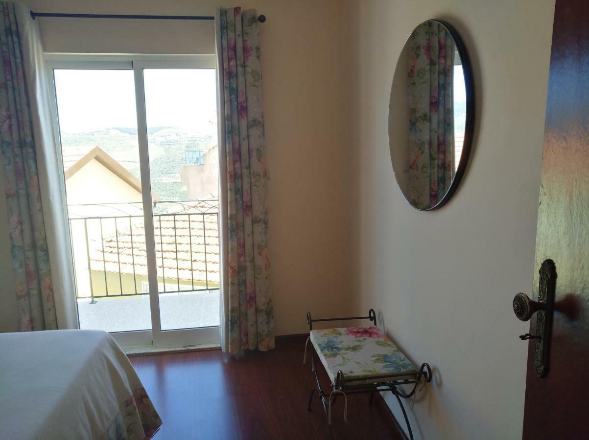 Casa D. Antonia Villa Gouvães Екстериор снимка